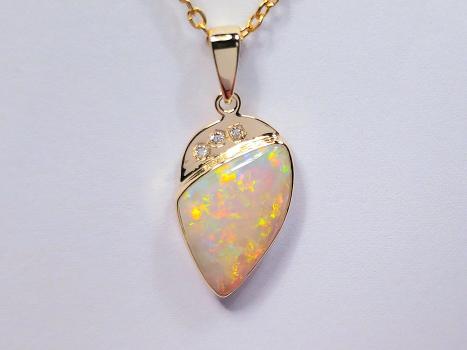 Gold Royale' Australian Opal & Diamond Pendant Solid Gem Gift 8.3ct N60