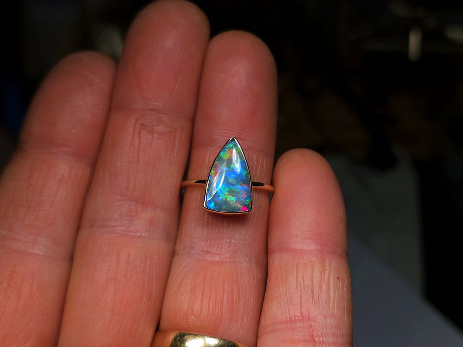 Estrelas' Solid 14k Gold Australian Opal Ring Doublet Gem Gift 2.4g O00