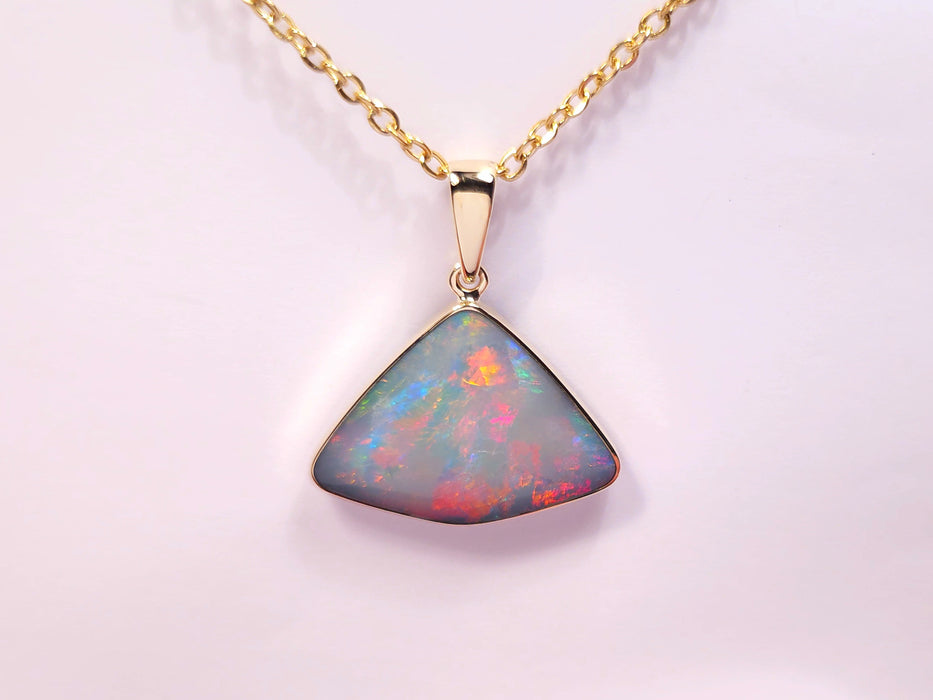 4 Fires' Genuine Australian Opal Pendant 14K Gold 8.6ct L15