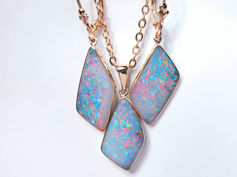 Ensemble Baroque' Australian Opal Rose Gold Pendant & Earrings 23.8ct M96