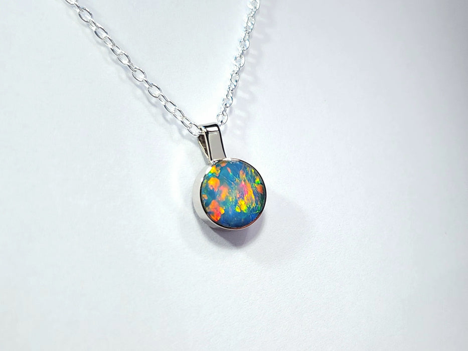 Ignis' Genuine Rare Australian Opal 14k White Gold Pendant Necklace 0.9g Q68