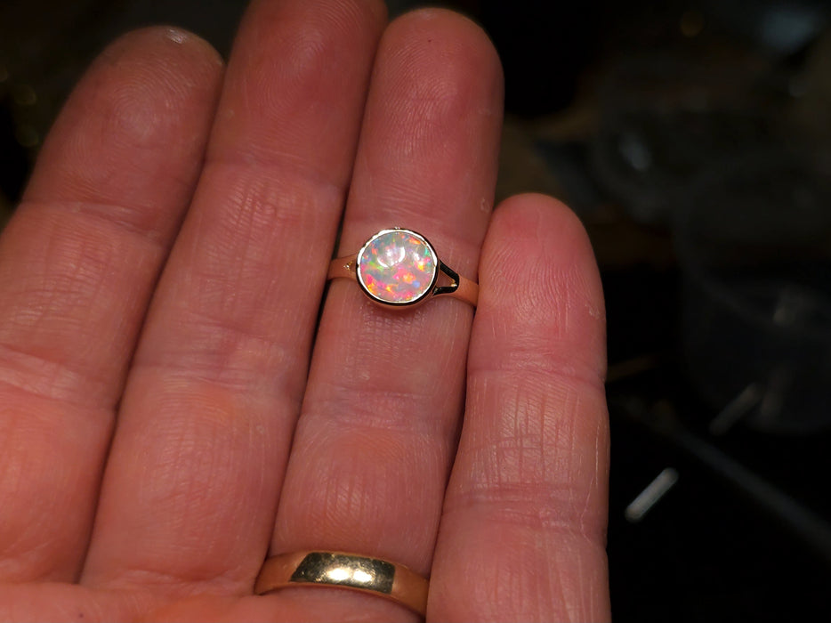 Peoni' Australian Solid Opal Ring 14k Gold 2g US Sz 6.25 O71