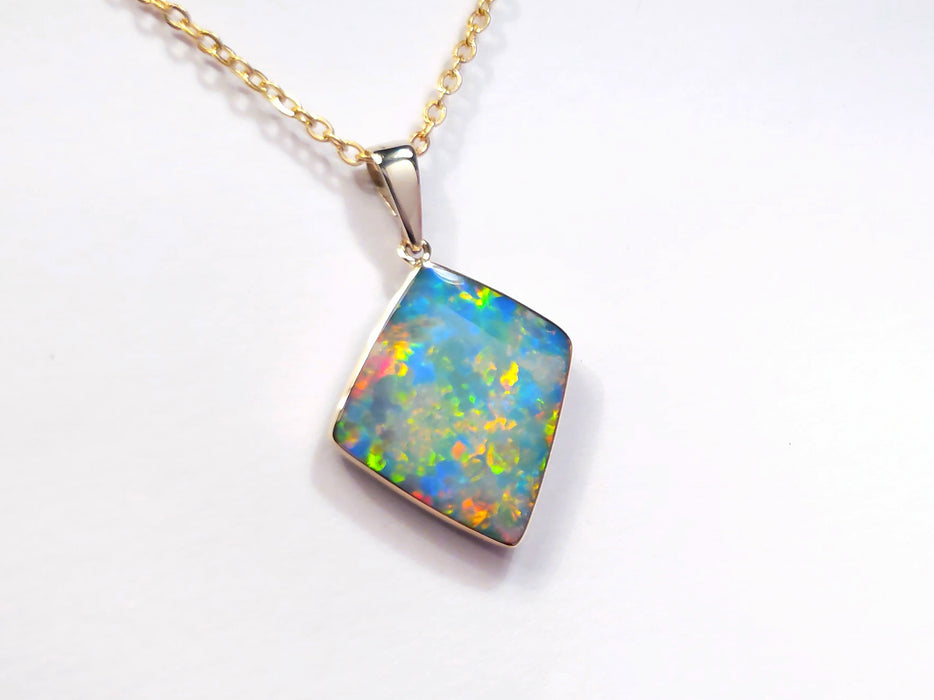 Lampros' Genuine Australian Opal Pendant 14k Gem Gift 9.7ct O91