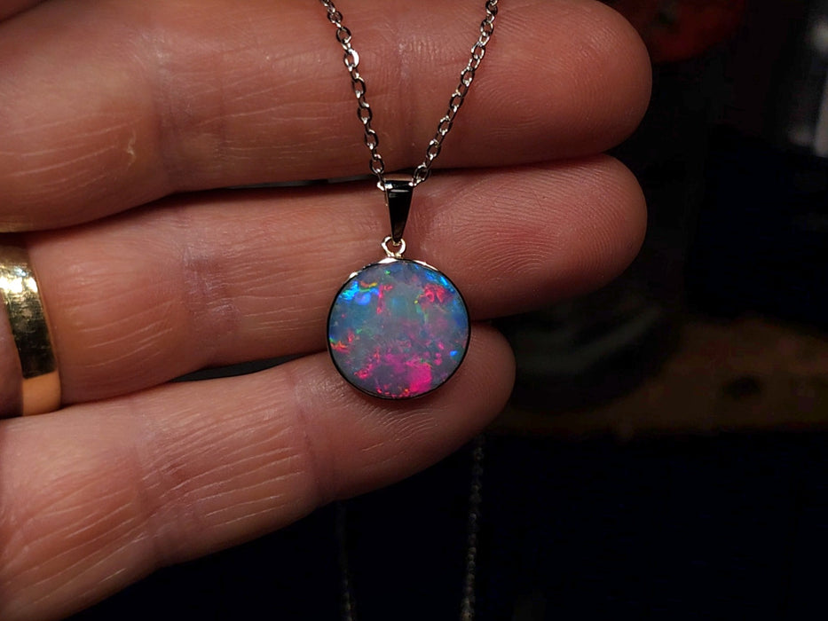 Circulus Ignis' Rare Australian Opal Pendant 14k White Gold Gift 1.66g Q70