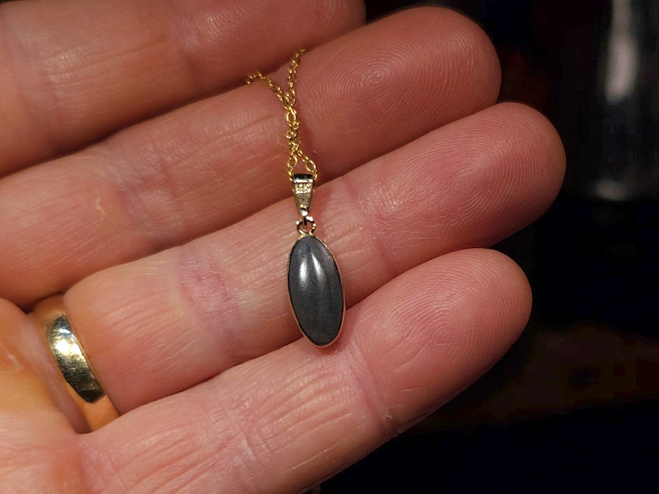 Viti' Rare Genuine Australian Opal Pendant 14k Gem Gift 0.8g Q73