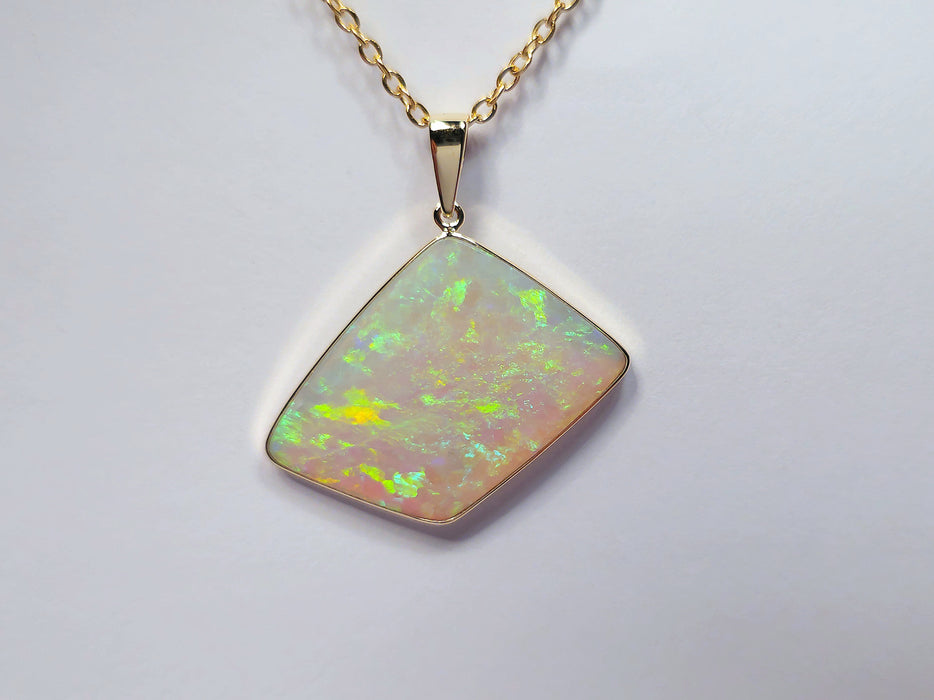 Klein Meer' Large Australian Solid Light Crystal Opal Pendant 14k 13. 6ct M45