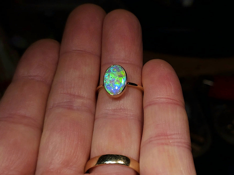 Lasair' Rare Solid Australian Opal Ring 14 K Gold Free Sizing 2.23g