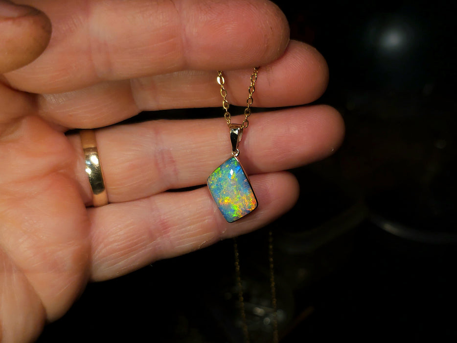 Cascadia' Genuine Australian Opal Pendant 14k Gem Gift 1.6g P57