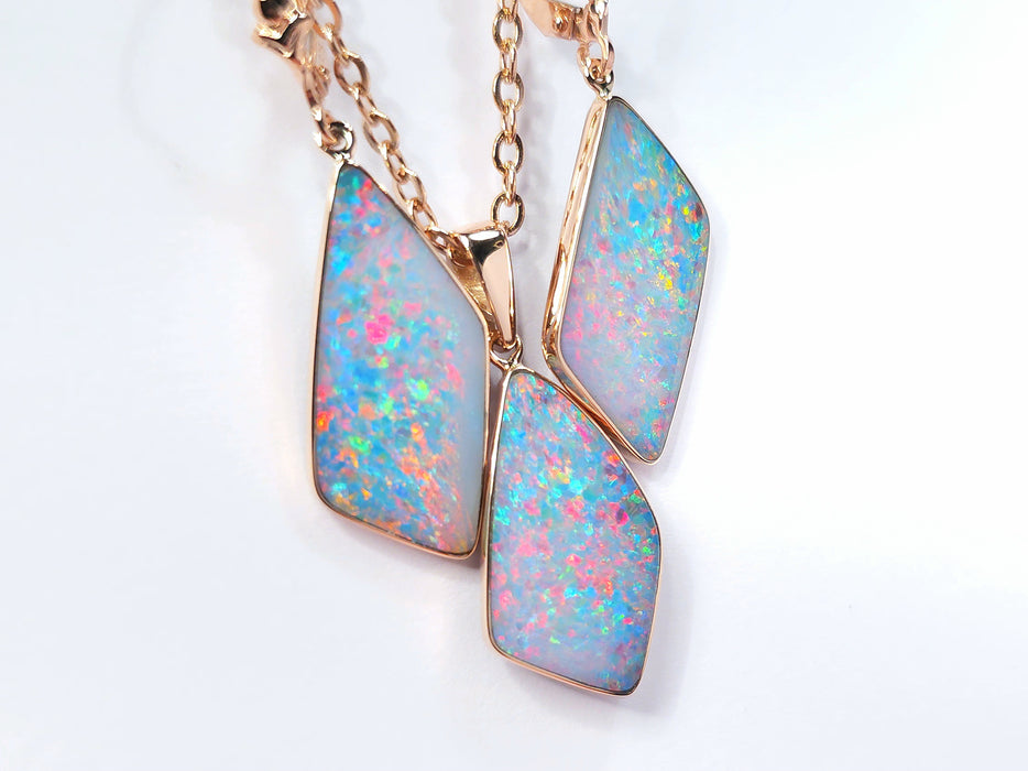 Ensemble Baroque' Australian Opal Rose Gold Pendant & Earrings 23.8ct M96