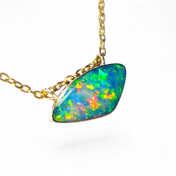 Brilliance' Genuine Australian Opal Pendant 14k Gem Gift 1.3g Q03