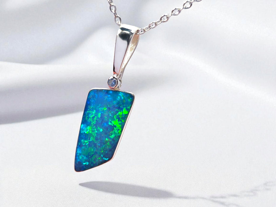 Cielo Brillante' Australian Opal & Sky Blue Topaz Silver Pendant 11.3ct O54