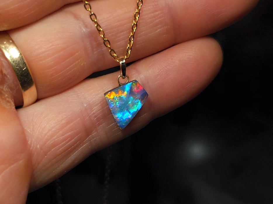 Galaxia' Rare Australian 14k Gold Opal Doublet Pendant Gift 3.5 carat P26