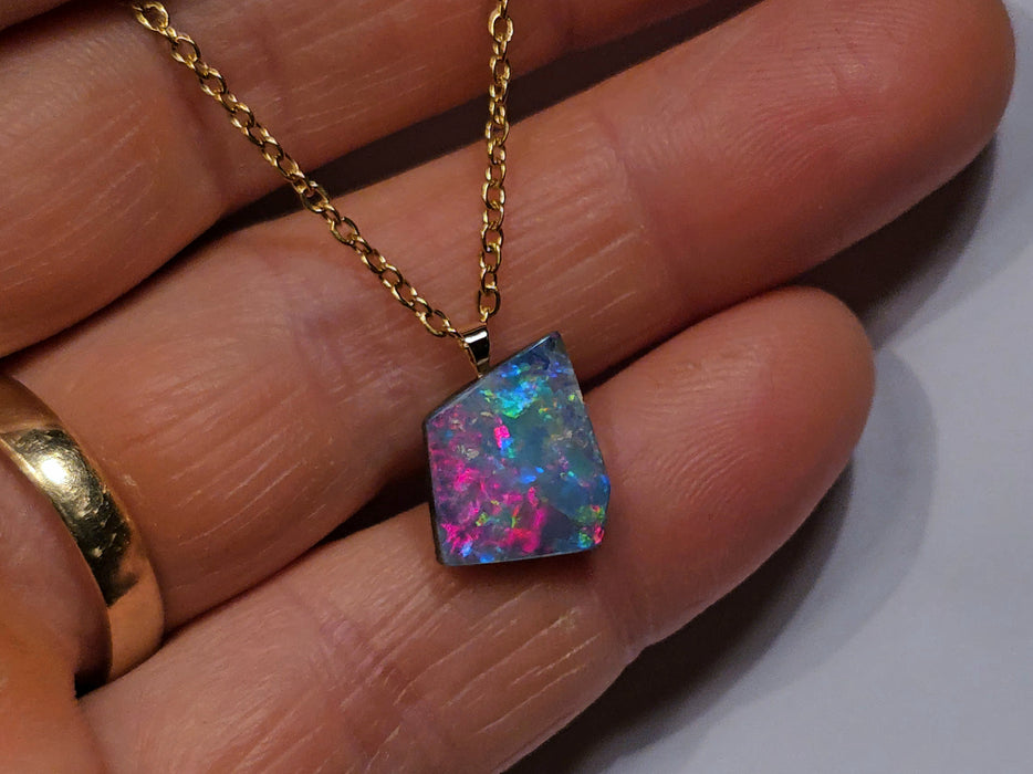Magentazul' Rare Australian 14k Gold Opal Doublet Pendant Gift 4.8 carat O10
