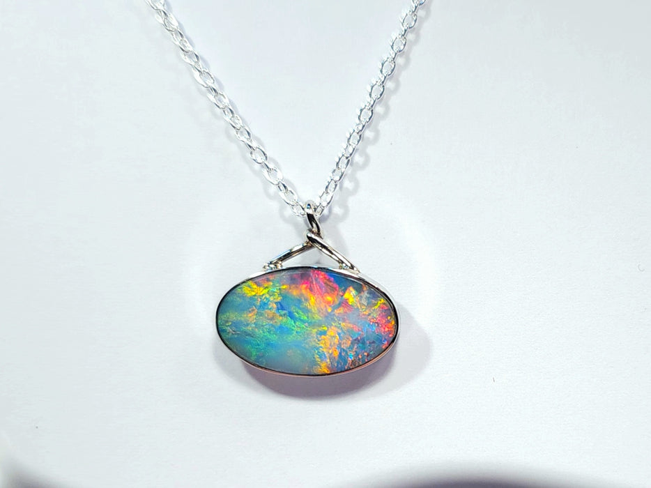 Shiroi Niji' Genuine Australian Opal 14k White Gold Pendant Necklace 1.8g Q66