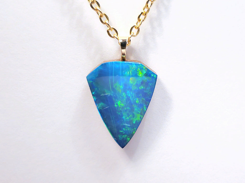 Astral Shard' Rare Brilliant Genuine Australian Opal Pendant 4.6 carats M15