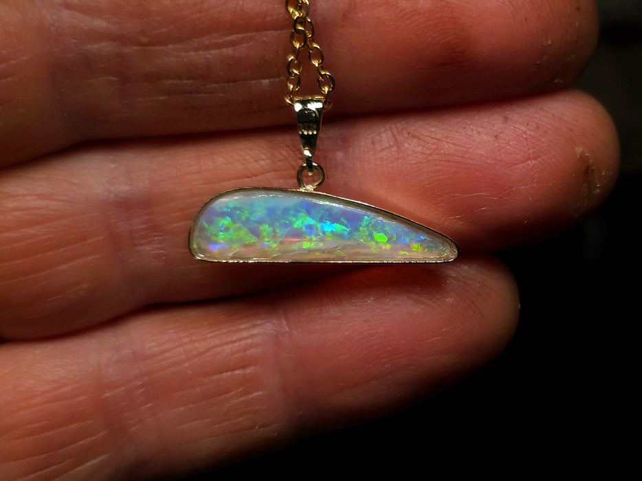 L'Oceania' Australian Solid Crystal Opal 14K Gold Pendant 6.3ct M47