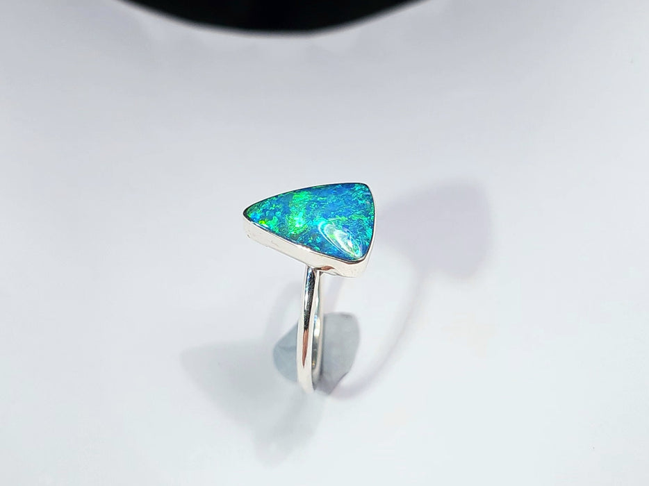 Lumen Viridis' Genuine Australian Opal Ring 925 Silver Free -Size 2.1g P42
