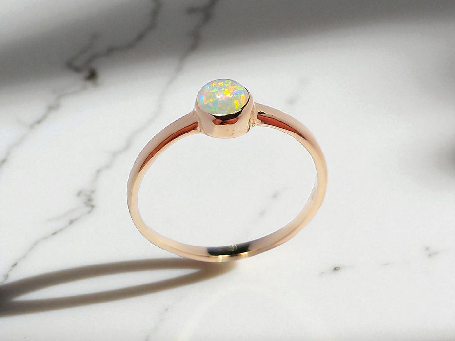 Sparx' Australian Solid Opal Ring 14k Gold 1.3g US Size 6 1/2 O68