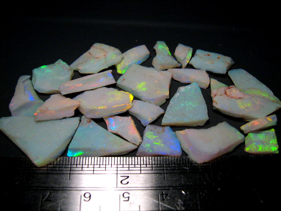 Australian Rough Opal 19g 95ct Untouched Coober Pedy Light Crystal Seam K71