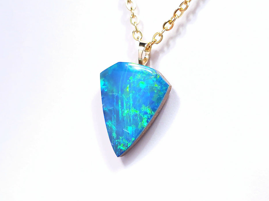 Astral Shard' Rare Brilliant Genuine Australian Opal Pendant 4.6 carats M15