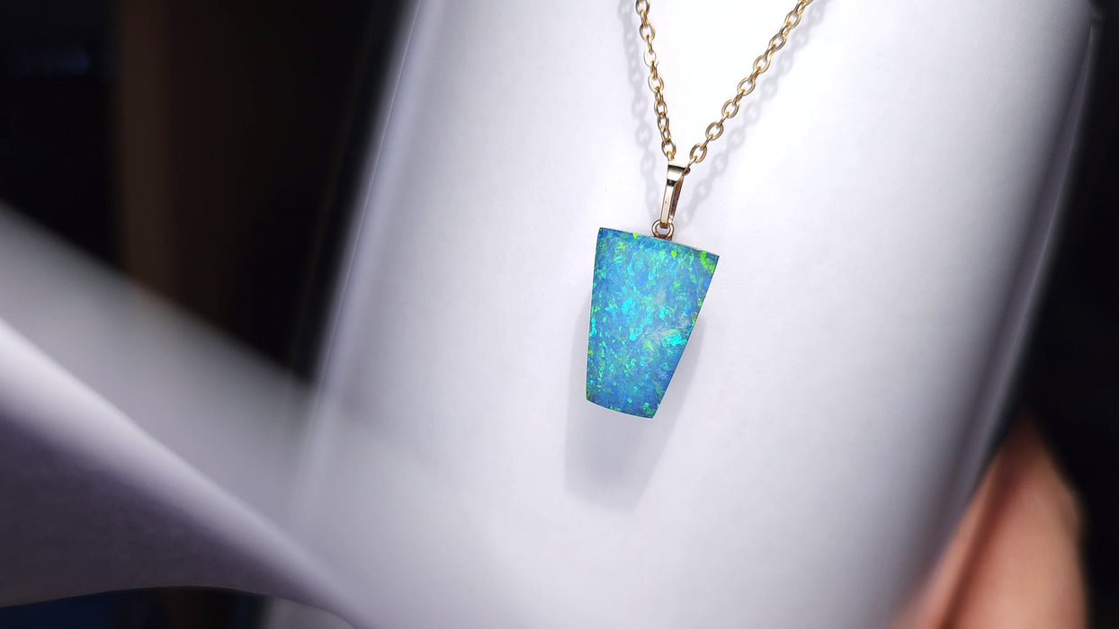 Emerald Tetrad' Australian Opal Pendant 14k Gold Doublet Gift 10ct J88
