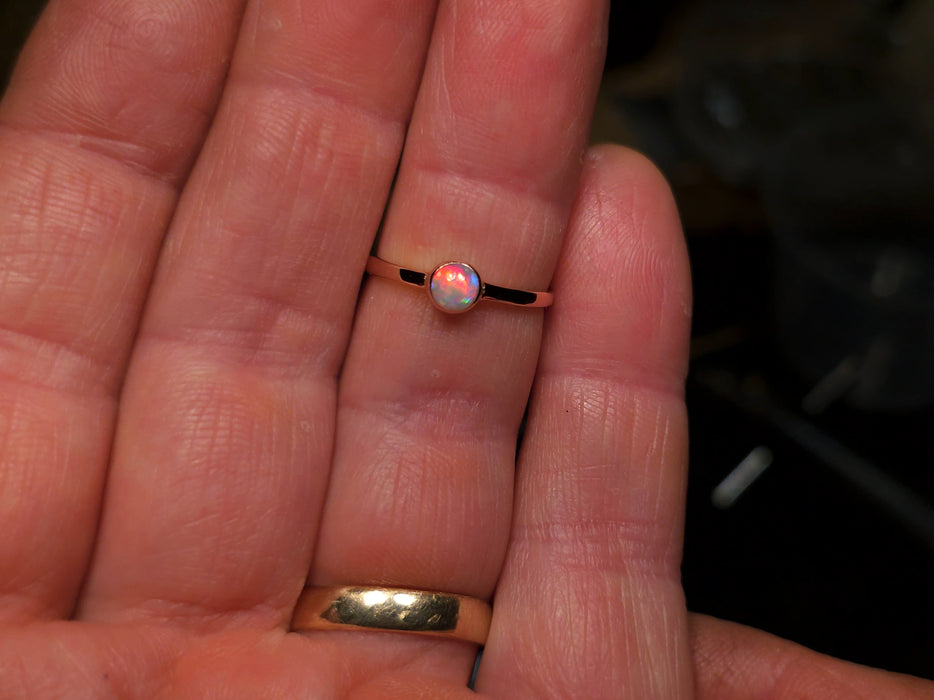 Fiamma Sola' Australian Solid Opal Ring 14k Rose Gold 1.3g US Size 6 1/2 O69