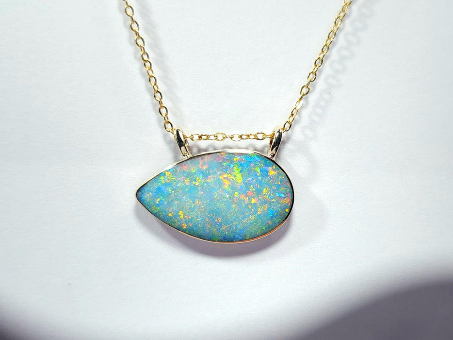 Ilkari' Genuine Australian Opal Pendant 14k Gem Gift 1.9g Q71