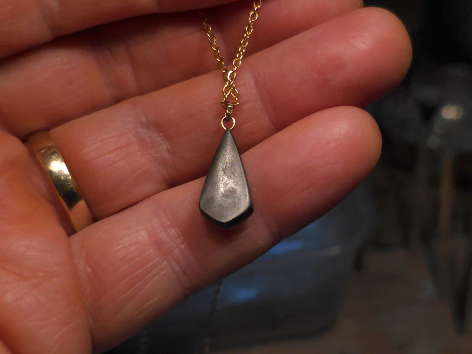 Tjintu Kari' Rare Australian 14k Gold Opal Doublet Pendant Gift 4.4 carat P19