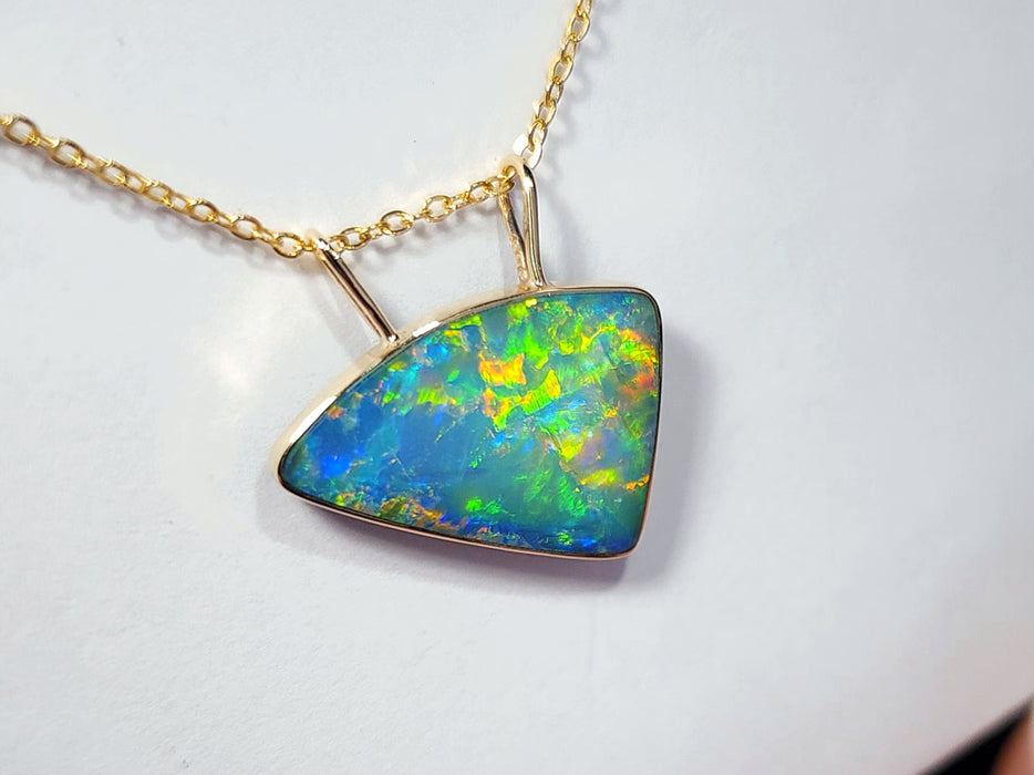 Fluvius' Large Genuine Australian Opal Pendant Gem Gift 1.8g R10