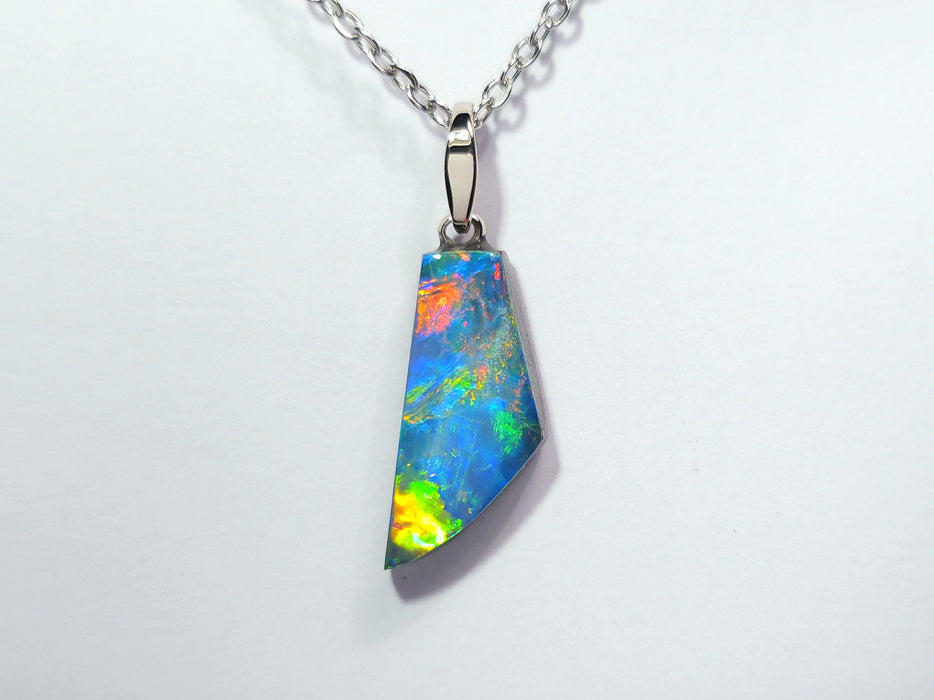Kilipi' Australian 14k White Gold Opal Doublet Pendant Gift 1.1g Q15