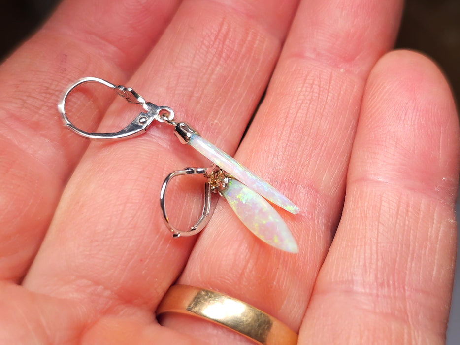 Frostklingen' Australian Solid Crystal Opal White Gold Earrings 7ct N90