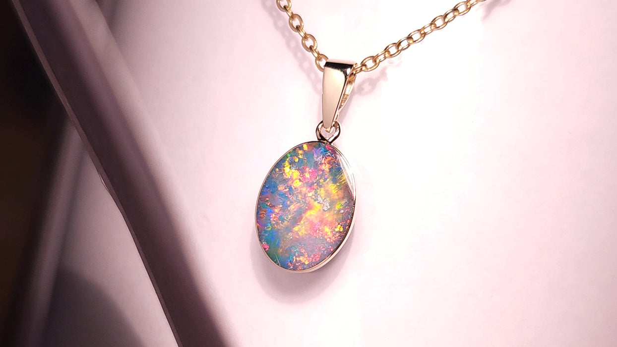Crimson' Australian Opal Pendant Jewelry 4.35ct 14k Gold Classic Gem Gift J57