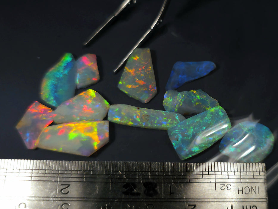 Australian Rough Light Crystal Opal 28ct Coober Pedy Stones / Rubs M83